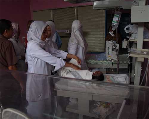 助孕咨询联系-淮安试管婴儿费用多少钱啊？